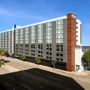 מלון Hilton Garden Angeles Airport, לוס אנג'לס